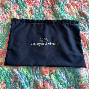NWOT Vineyard Vines dust bag (2 available)